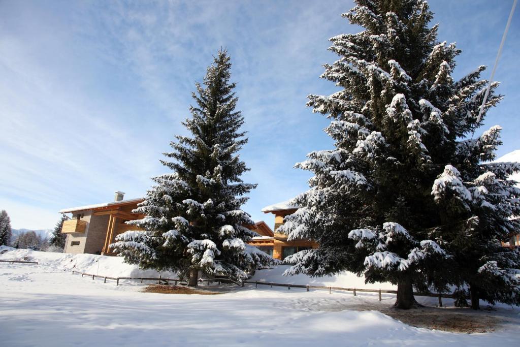 Baita Aurora Aparthotel Предацо Екстериор снимка