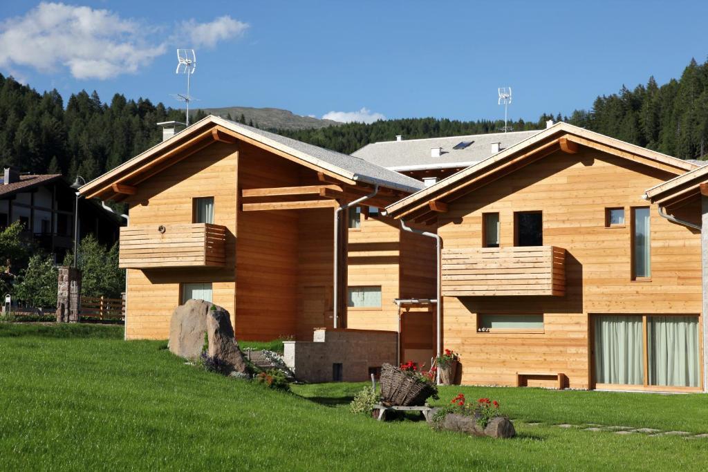 Baita Aurora Aparthotel Предацо Екстериор снимка